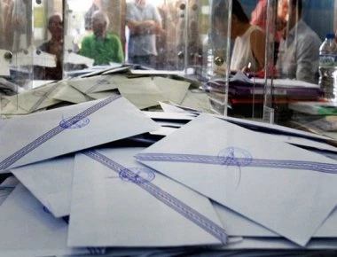 Όλα τα ονόματα: Οι υποψήφιοι που «κλείδωσαν» σε περιφέρειες και μεγάλους δήμους